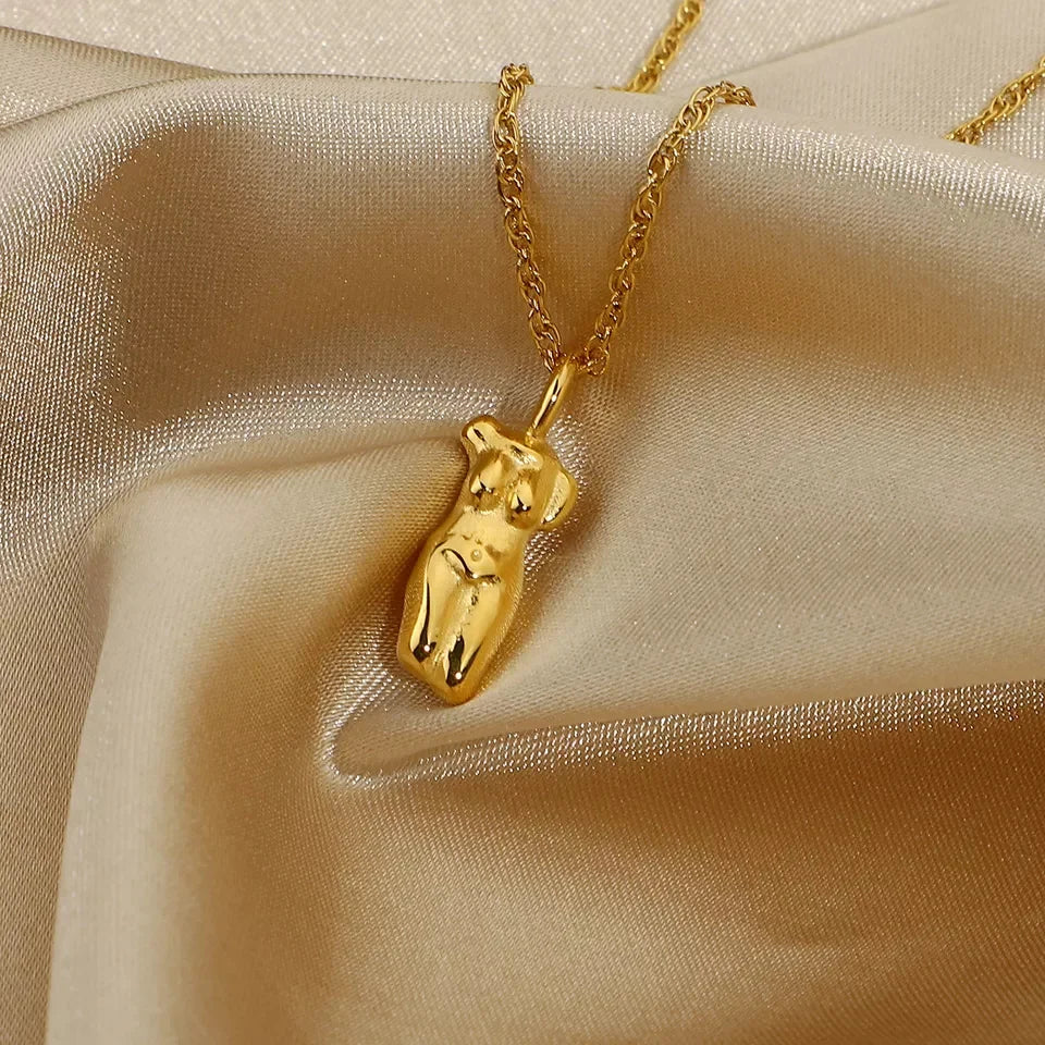 Body Pendant Short Gold Necklace  image 2