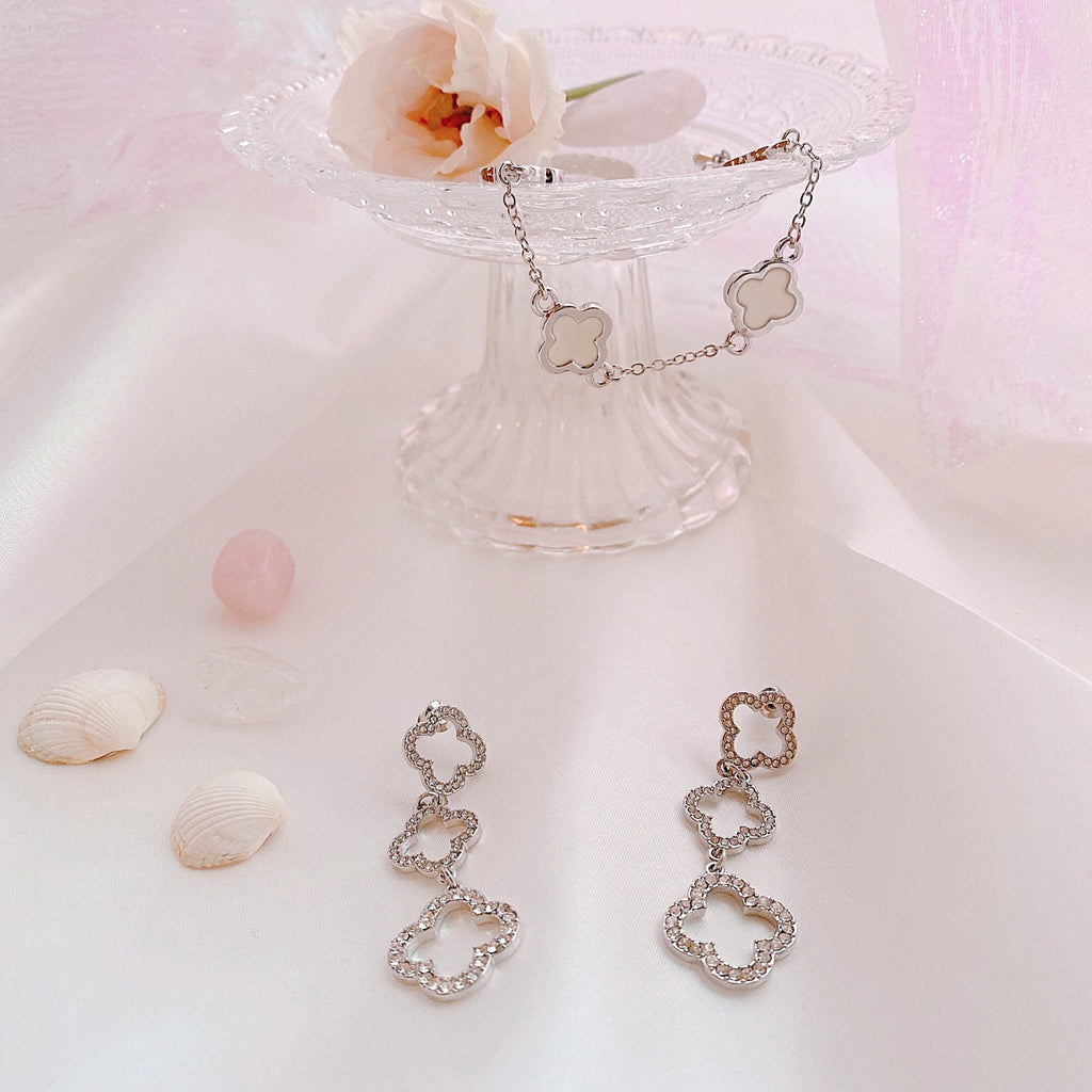 Long Necklace with Diamanté Flower Motif image 2