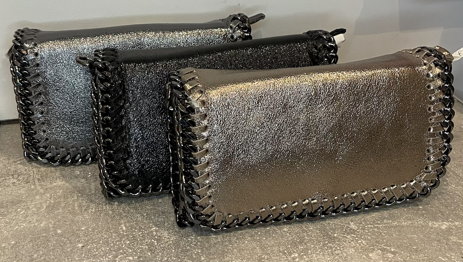 Stella Leather Bag with Chain Detail image 3