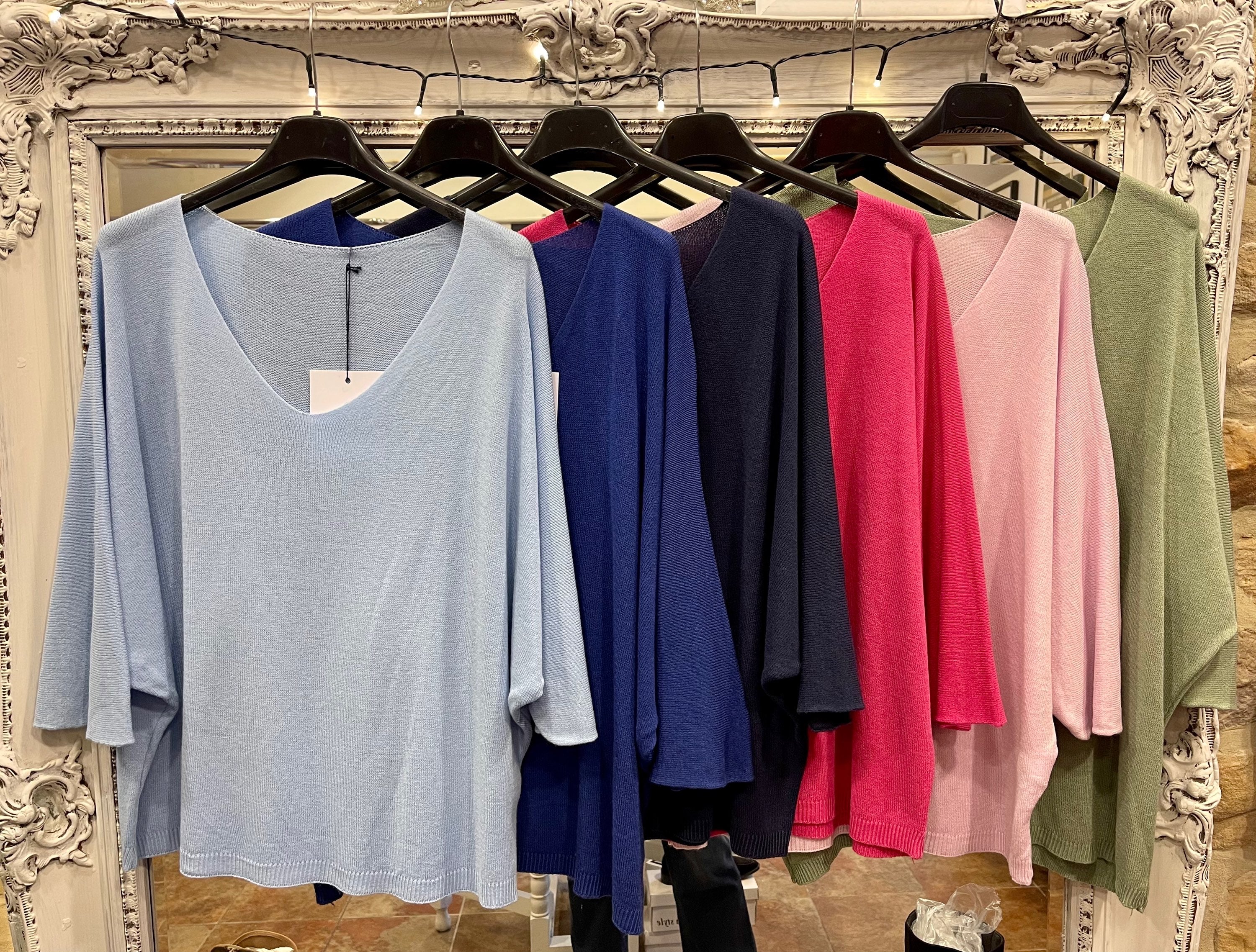 Ciao Italian Lightweight V Neck Knit image 6