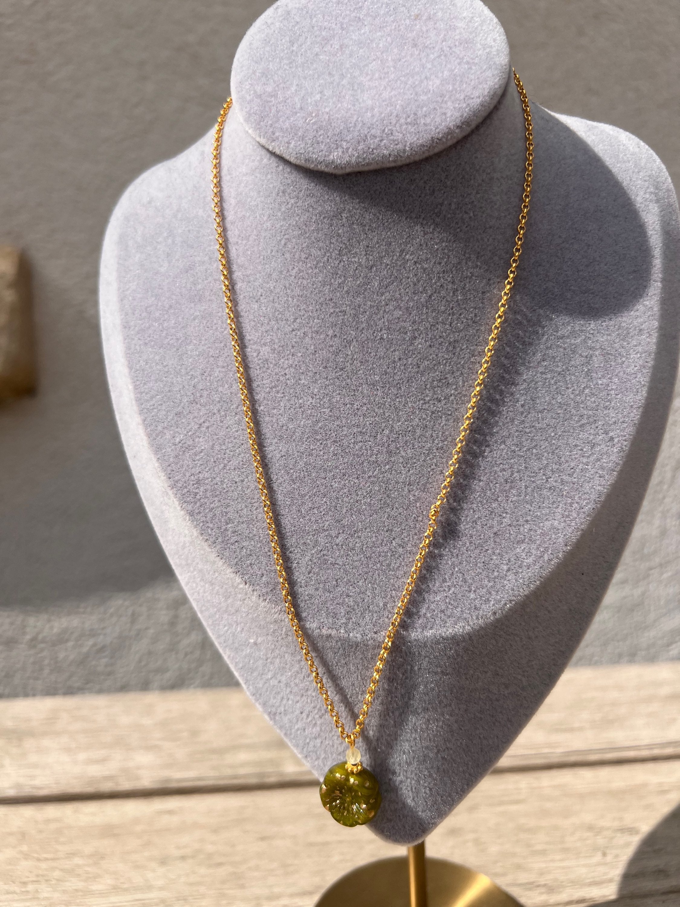 Prehnite Gemstone Gold Pansy Chain Necklace image 1