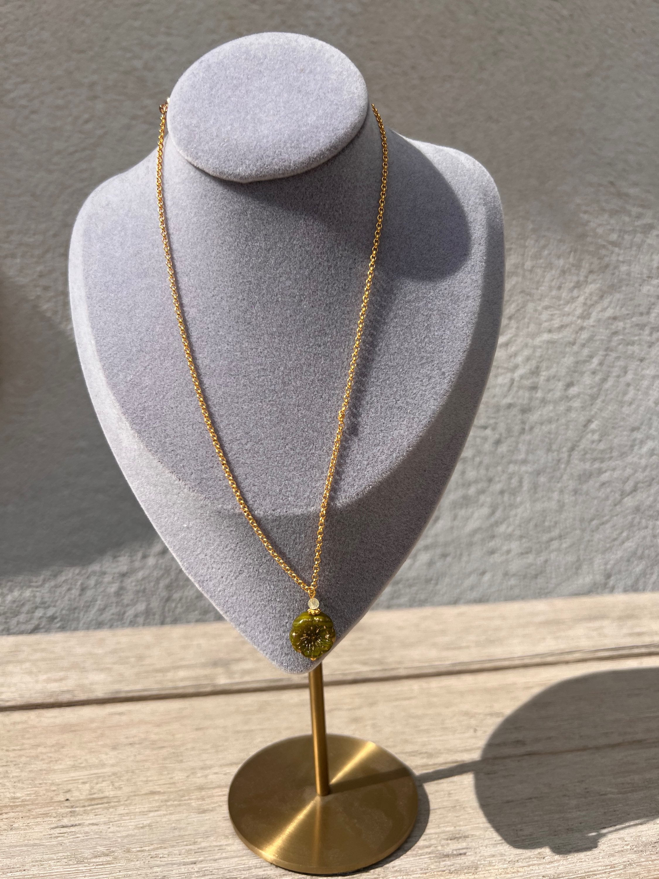 Prehnite Gemstone Gold Pansy Chain Necklace image 4