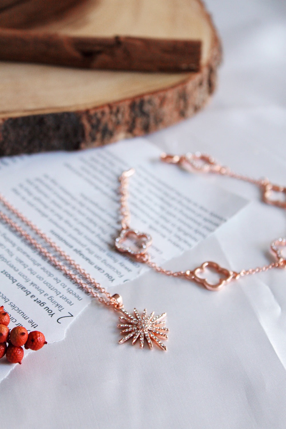 Short Sparkle Star Necklace  image 4