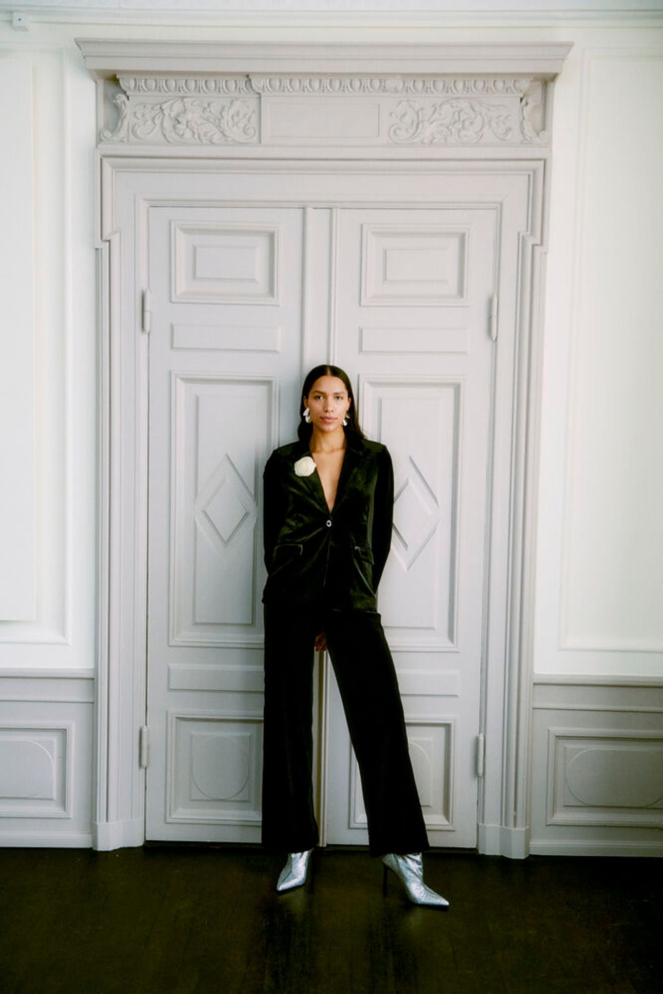 B Young Perlina Black Velvet Trousers  image 7
