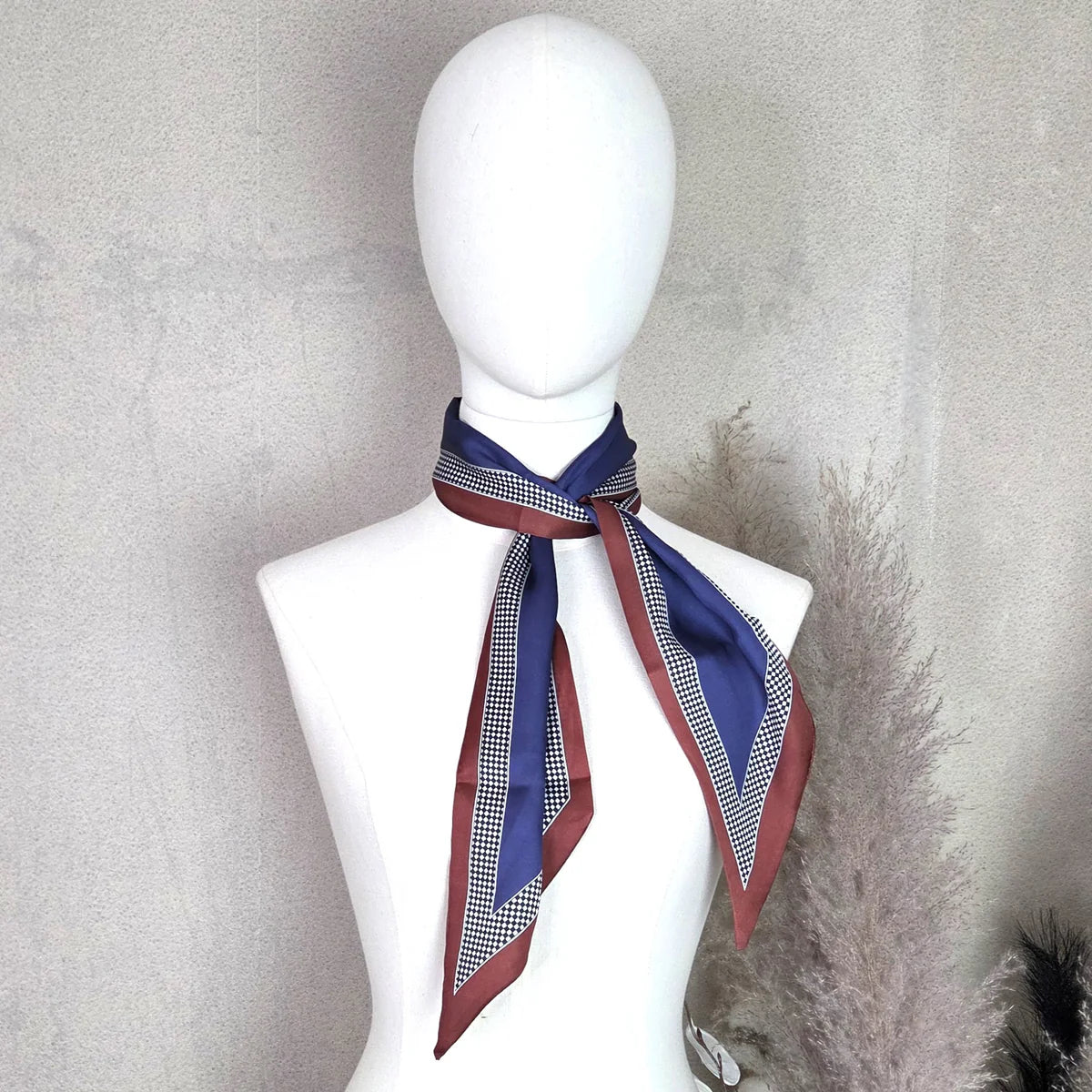 Long Tammy Neck Scarf image 0
