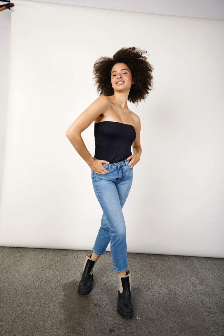 Ichi Comfy Mid Waist Straight Fit Denim Jeans image 11