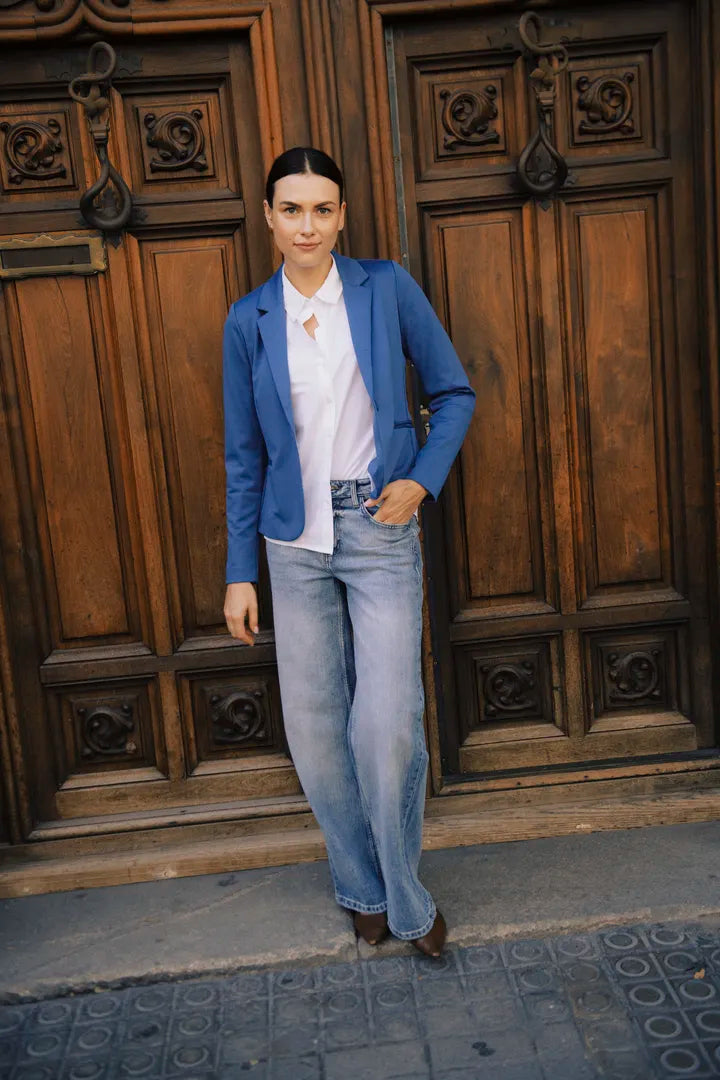 B Young Heti White Shirt  image 12