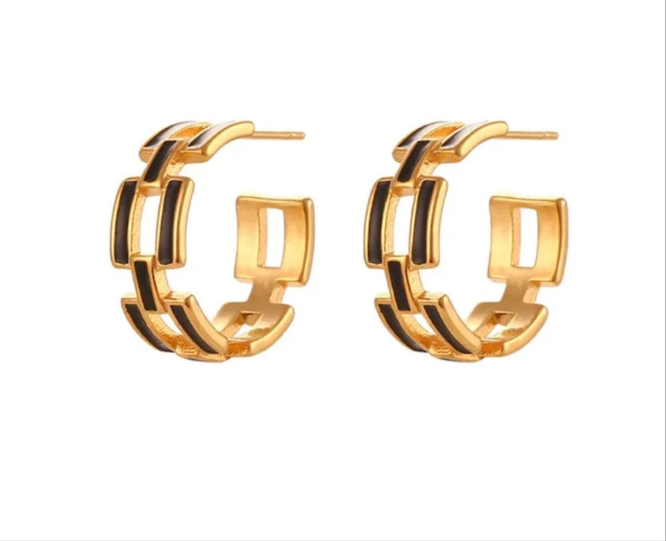 Enamel Small Hoop Earrings  image 4