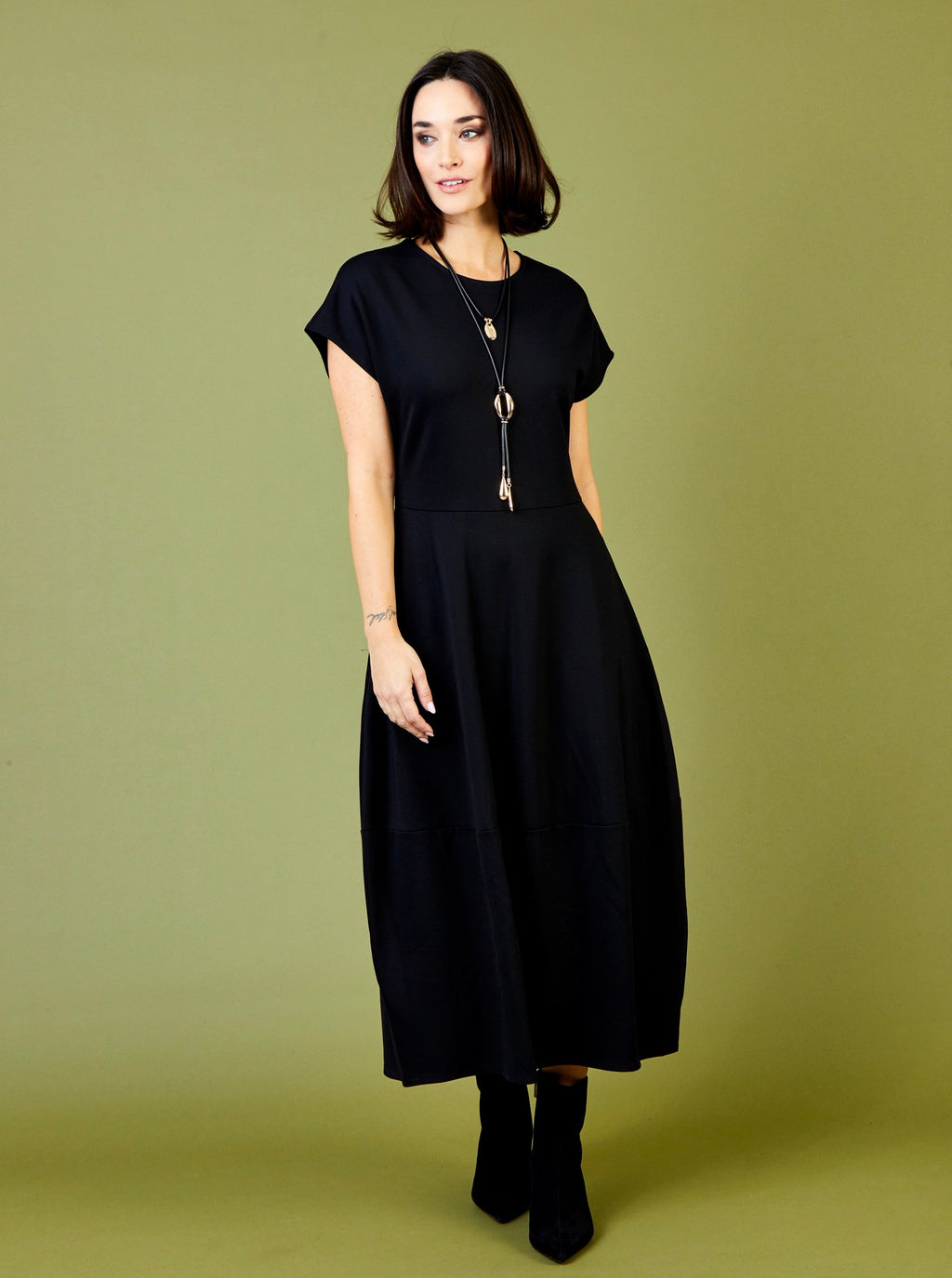 Gemma Heavy Jersey Bubble Skirt Dress in Black