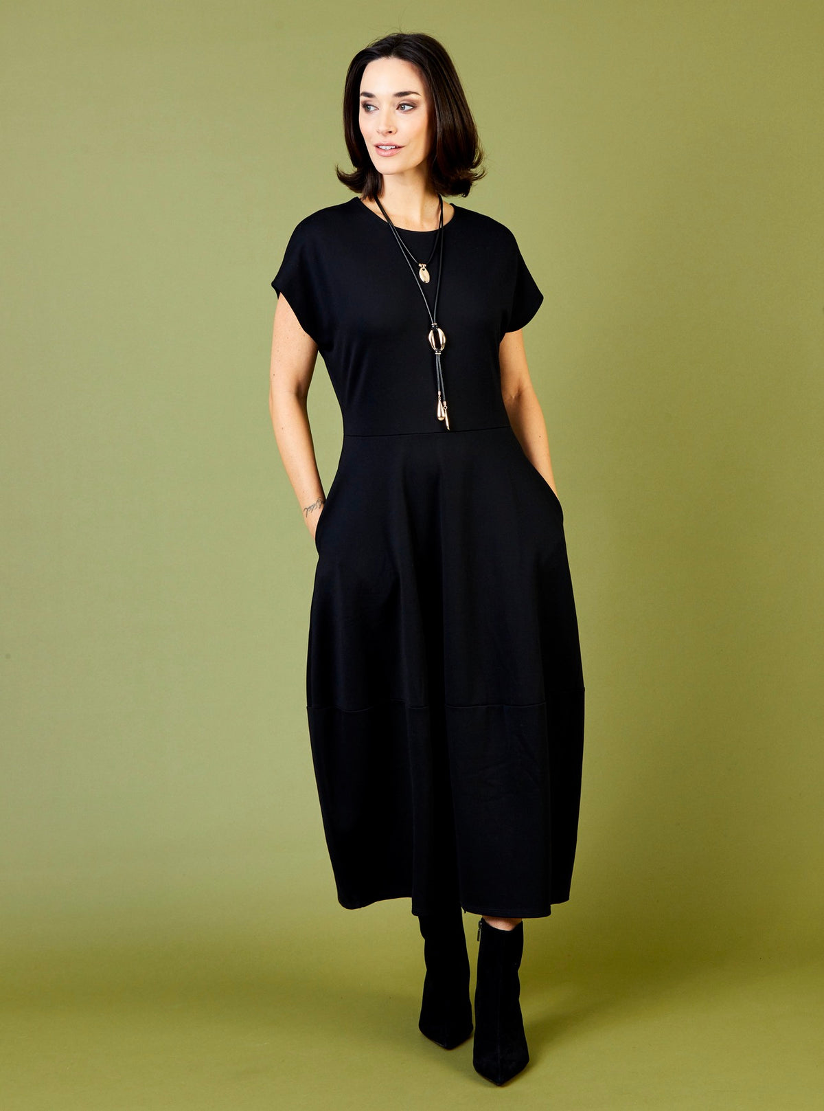 Gemma Heavy Jersey Bubble Skirt Dress in Black