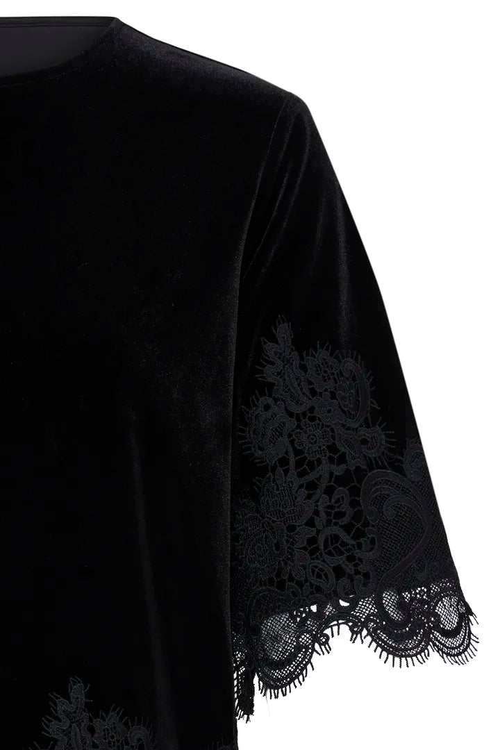 B Young Perla Lace Hem Top