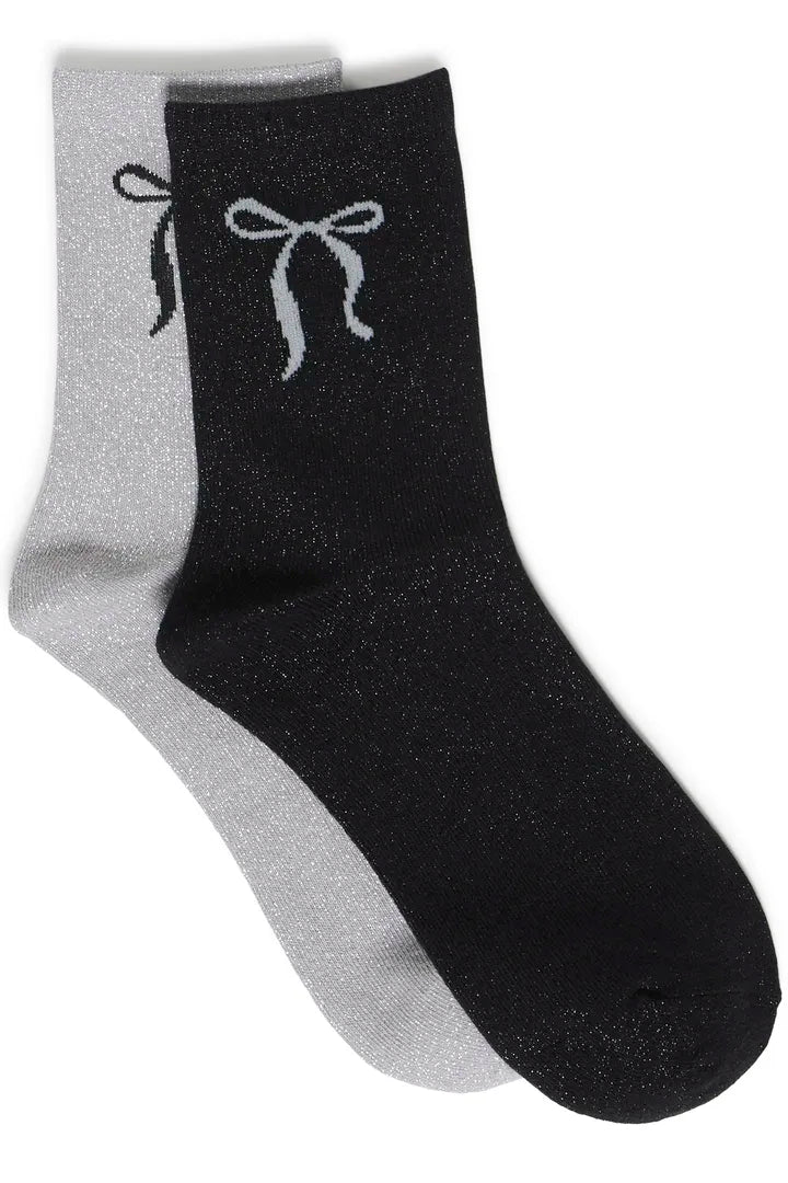 B Young Sock Duo