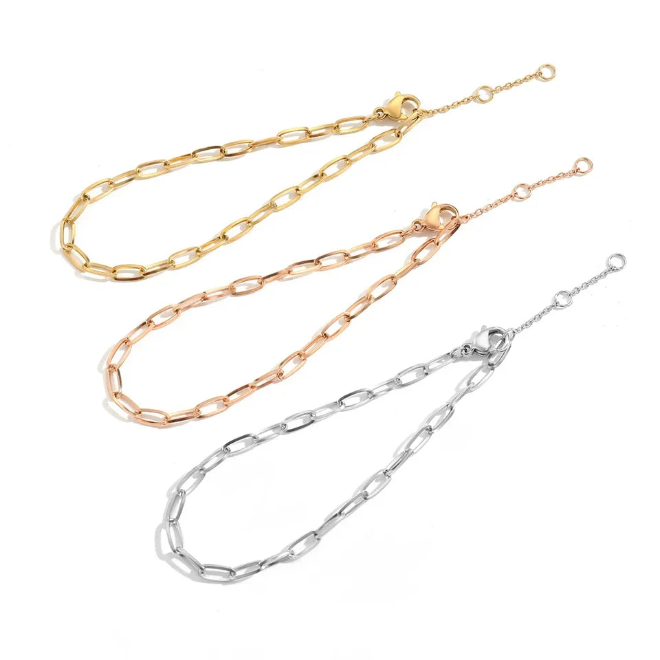 Fine Paperlink Bracelet in Gold or Silver image 2