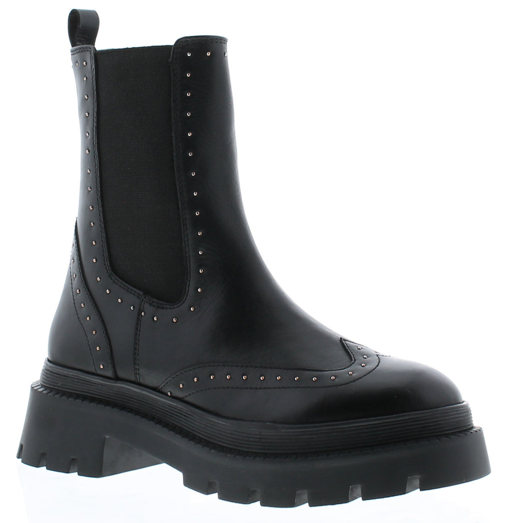 Aubrey Leather Chelsea Boots image 1