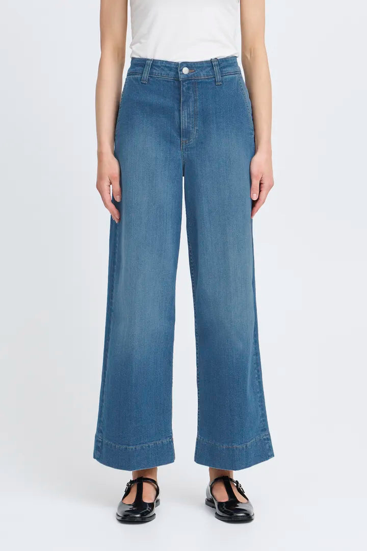 B Young Koma Cropped Jeans image 9