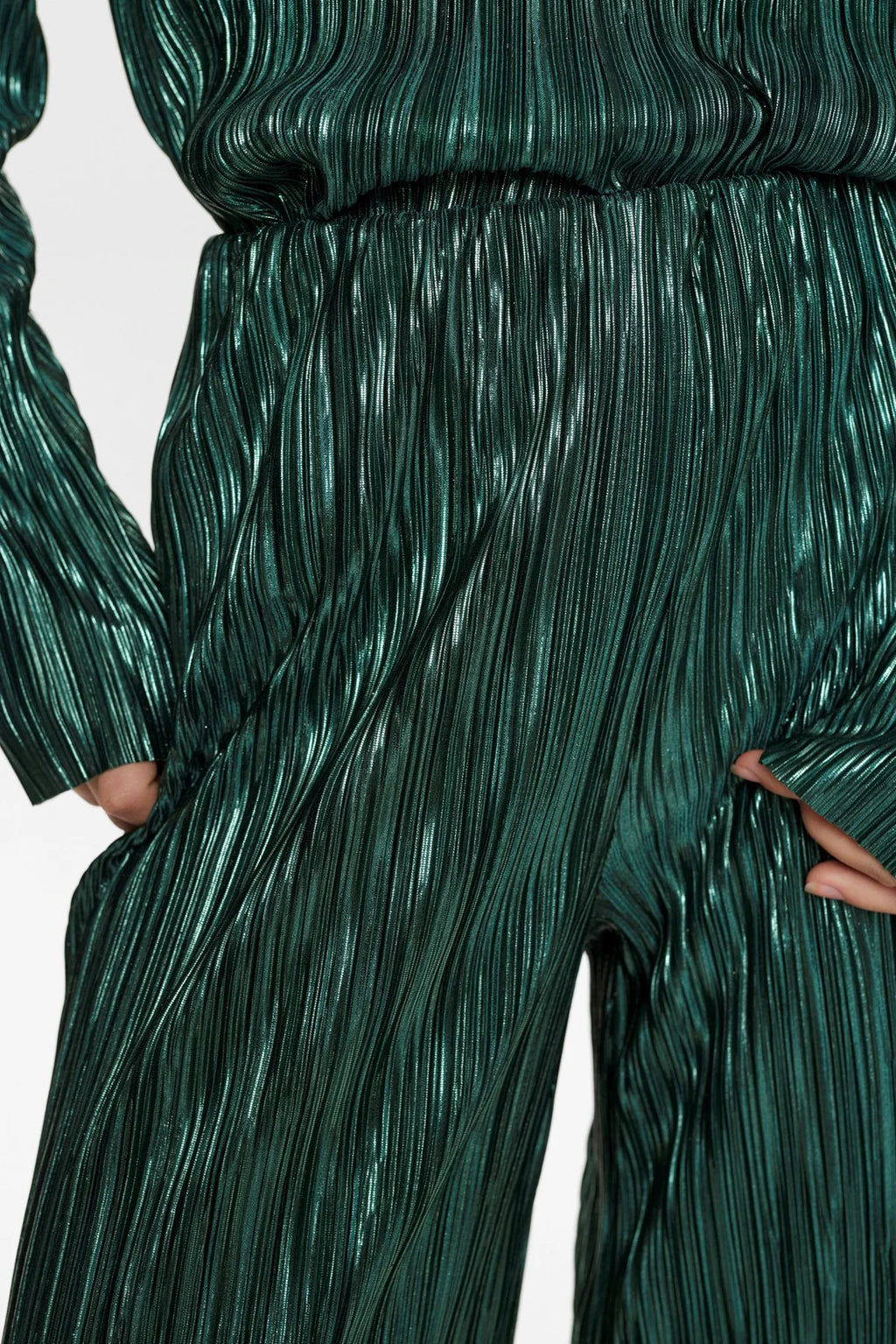 Numph Numwood Green Pleated Trousers image 10