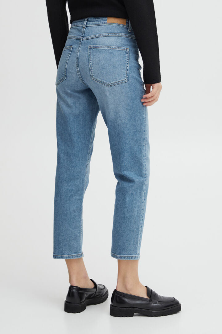 Ichi Comfy Mid Waist Straight Fit Denim Jeans image 3