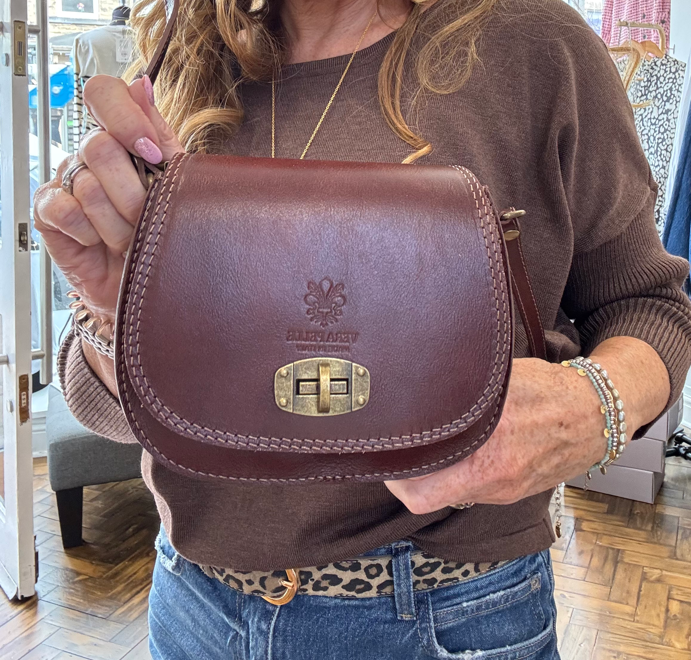 Roma Small Leather Vintage Style Bag image 4