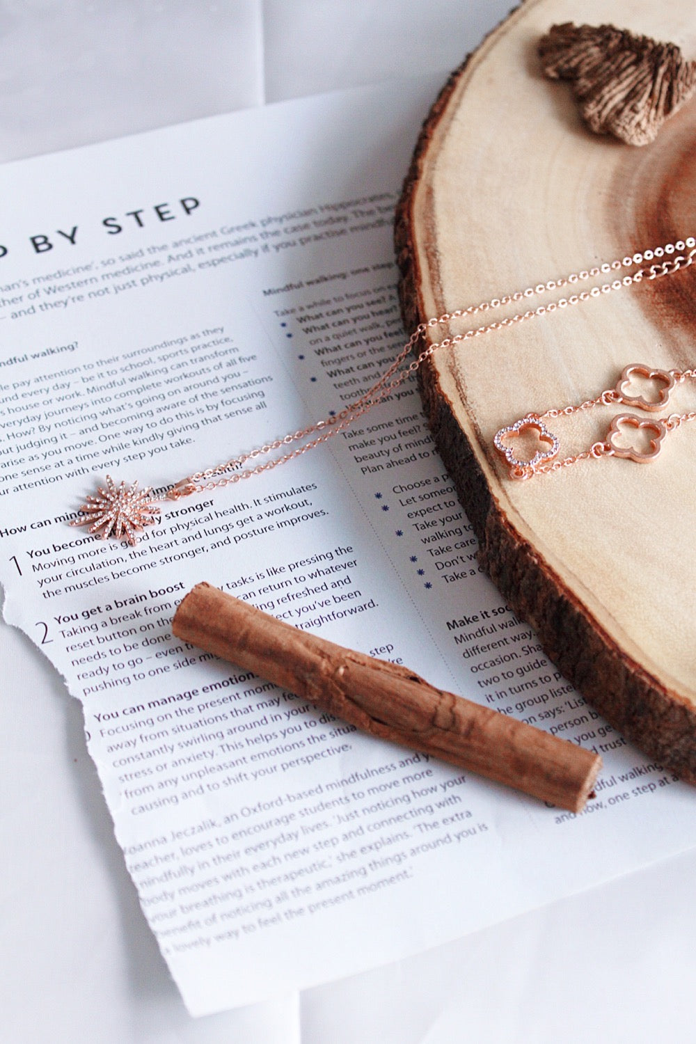 Short Sparkle Star Necklace  image 3