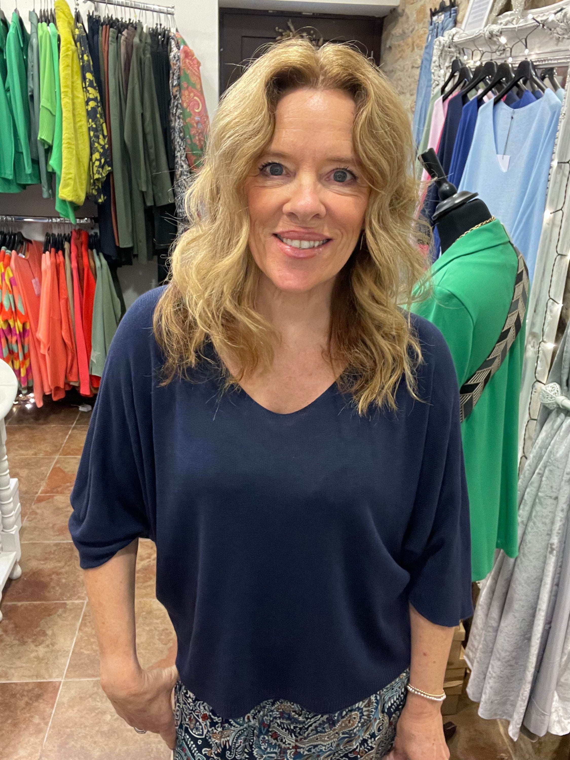 Ciao Italian Lightweight V Neck Knit image 2