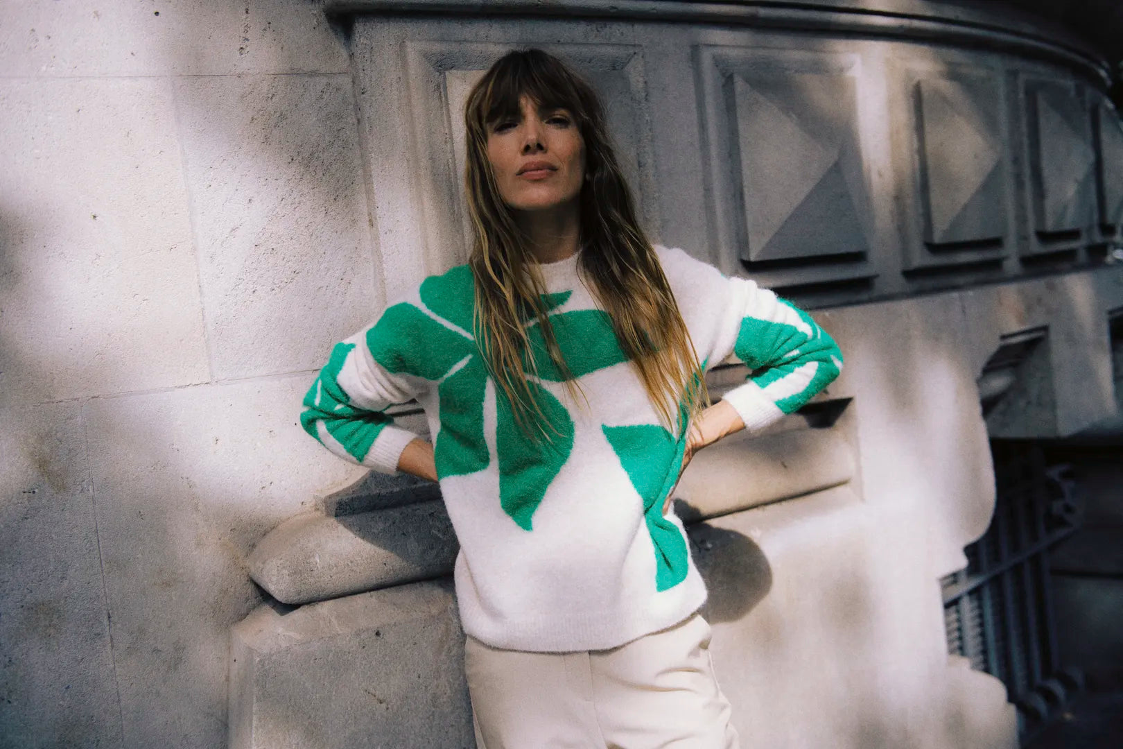 B Young Mea Flower Sweater in Green image 4
