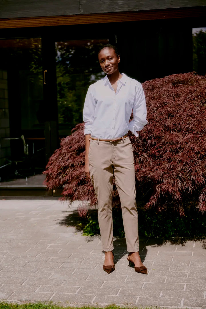 B Young Heti White Shirt  image 9