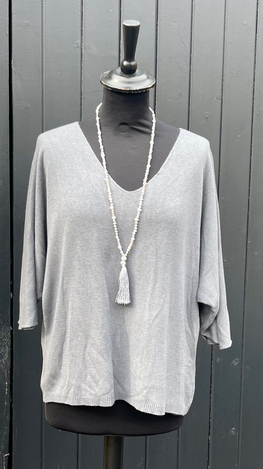 Ciao Italian Lightweight V Neck Knit image 5